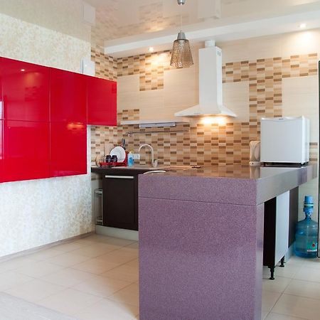 Apartment On Bogatyrskaya 6A Kiev Exterior foto